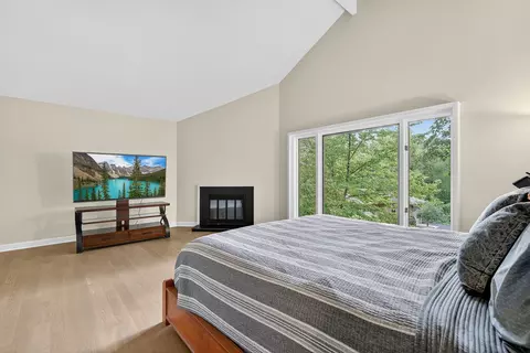 Bedroom - 21265 W East Cuba Rd, Kildeer, IL 60047 photo 1 of 5