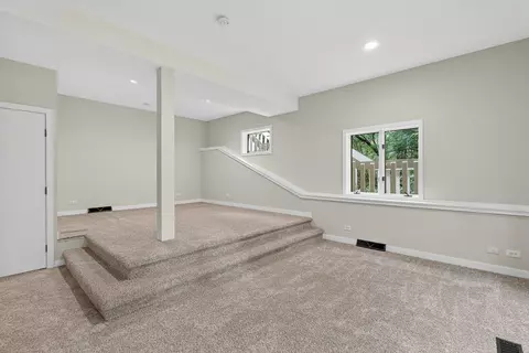 Living - 21265 W East Cuba Rd, Kildeer, IL 60047 photo 12 of 13