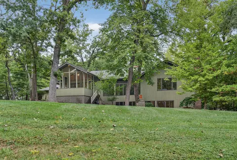 Exterior - 21265 W East Cuba Rd, Kildeer, IL 60047 photo 11 of 32
