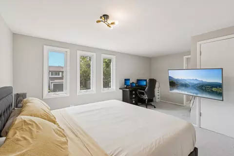 Bedroom - 717 Clearwater Ct, Wheeling, IL 60090 photo 2 of 3