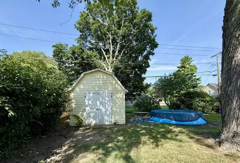 Exterior - 1145 S 8th Ave, Kankakee, IL 60901 photo 2 of 4
