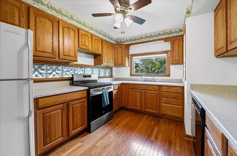 4615 Blue Jay Rd, Harvard, IL 60033 photo 3
