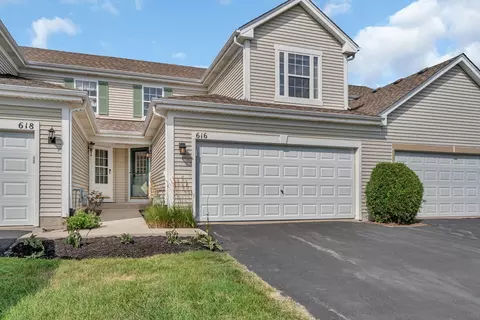 616 Chestnut Ridge Dr, Minooka, IL 60447