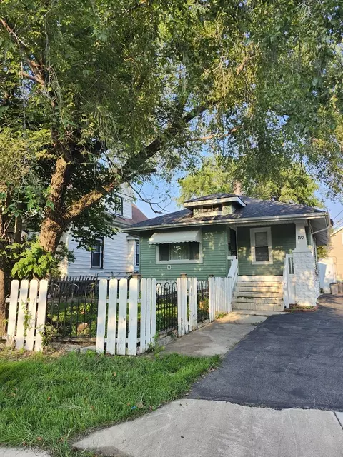 110 Arizona Ave, Joliet, IL 60433