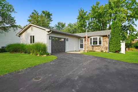 1760 Lombard Ct, Glendale Heights, IL 60139