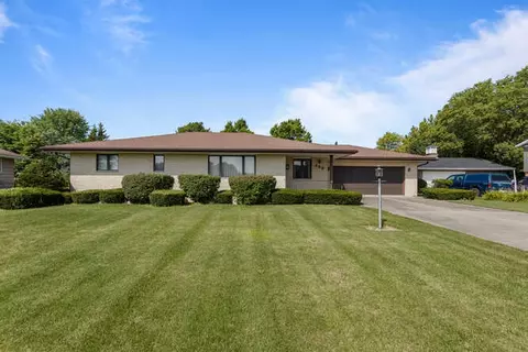 409 S 4th St, Chatsworth, IL 60921