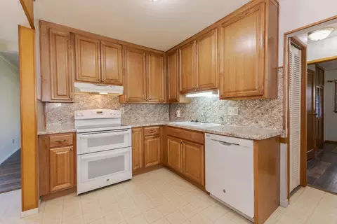 101 Radliff Rd, Bloomington, IL 61701 photo 14