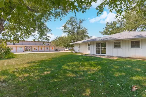 101 Radliff Rd, Bloomington, IL 61701 photo 32