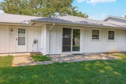 101 Radliff Rd, Bloomington, IL 61701 photo 31