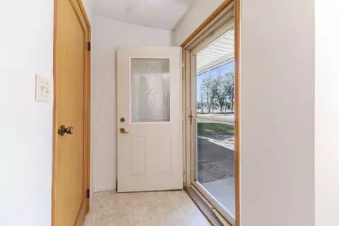 101 Radliff Rd, Bloomington, IL 61701 photo 8