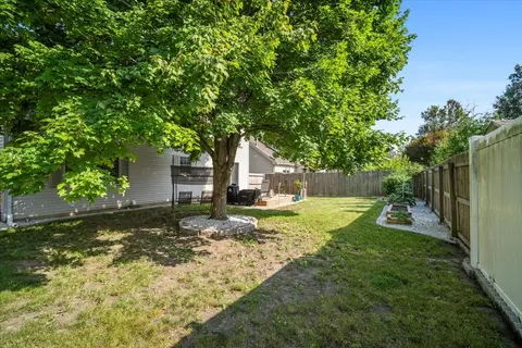 Exterior - 1509 Torrey Pines Rd, Normal, IL 61761 photo 4 of 6