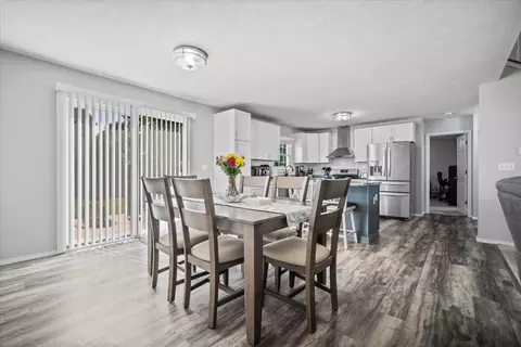 Dining - 1509 Torrey Pines Rd, Normal, IL 61761 photo 1 of 1