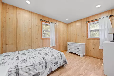Bedroom - 226 Barbara Ln, Steger, IL 60475 photo 4 of 4