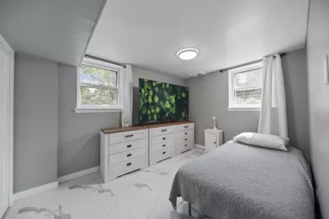 Bedroom - 226 Barbara Ln, Steger, IL 60475 photo 3 of 4