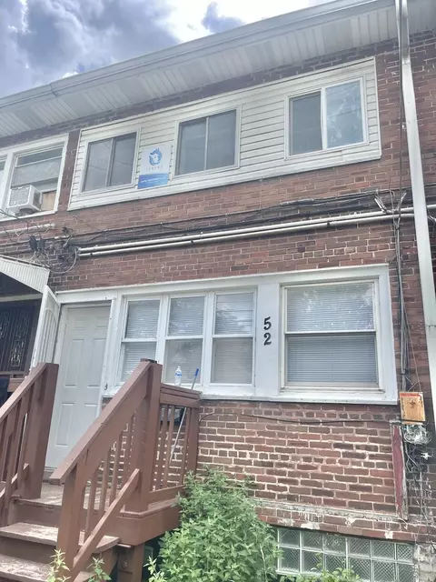 Exterior - 52 E 37th St, Chicago, IL 60653 photo 1 of 4