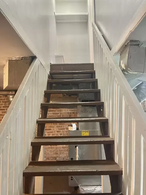 Entry Way - 52 E 37th St, Chicago, IL 60653 photo 3 of 3