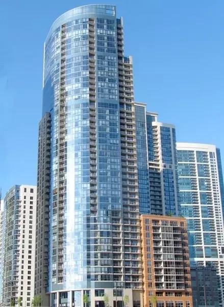420 E Waterside Dr #709, Chicago, IL 60601