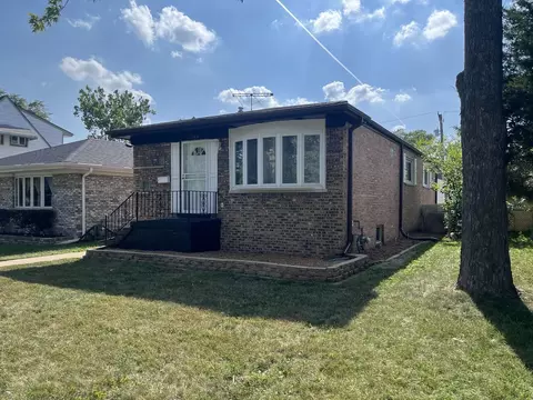 17544 Roy St, Lansing, IL 60438