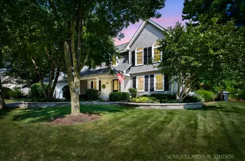 1231 Champion Forest Ct, Wheaton, IL 60187