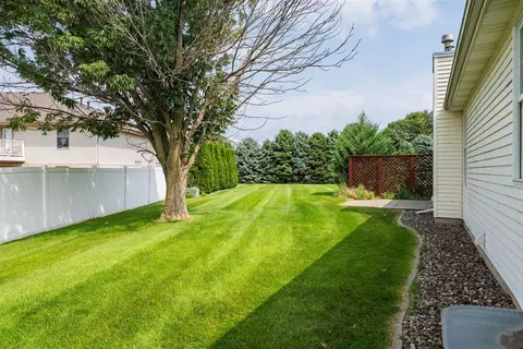 Exterior - 213 Field Dr, Normal, IL 61761 photo 4 of 6