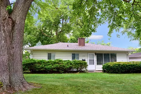 1520 Birchlawn Pl, Ottawa, IL 61350