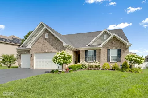 Exterior - 16513 Mueller Cir, Plainfield, IL 60586 photo 2 of 8