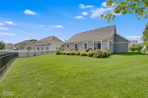 Exterior - 16513 Mueller Cir, Plainfield, IL 60586 photo 5 of 8