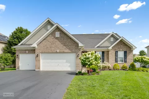 16513 Mueller Cir, Plainfield, IL 60586