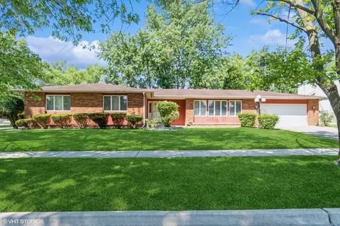 1007 Read St, Lockport, IL 60441