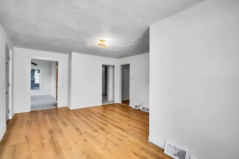 949 4th Ave, Aurora, IL 60505 photo 5