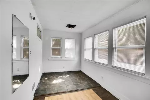 949 4th Ave, Aurora, IL 60505 photo 15