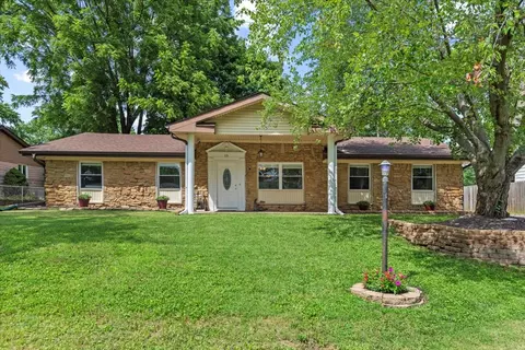15 Mesa Rd, Springfield, IL 62702