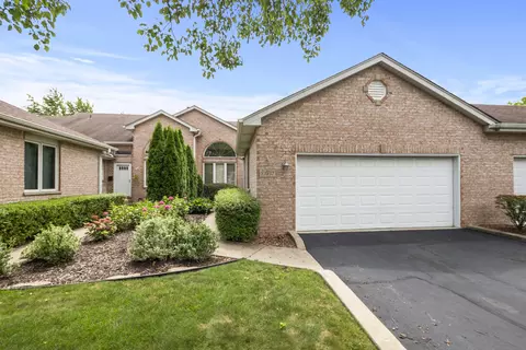 10937 Saffron Ct, Orland Park, IL 60467