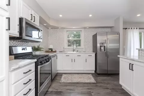 Kitchen - 108 Sandra Ln, Normal, IL 61761 photo 2 of 6