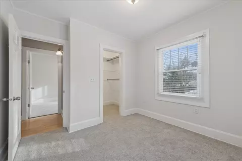 401 E Tower Dr, Tower Lakes, IL 60010 photo 11