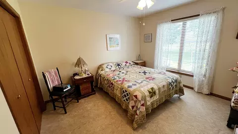15012 Henry Rd, Morrison, IL 61270 photo 16