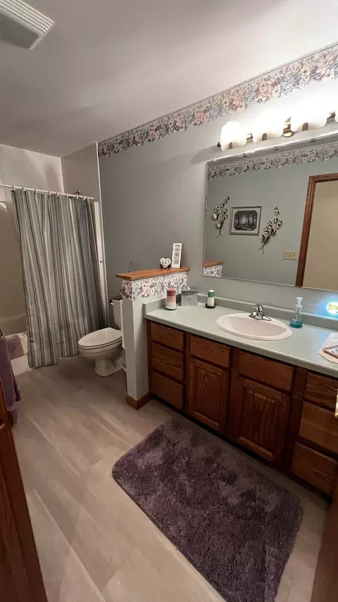 15012 Henry Rd, Morrison, IL 61270 photo 19