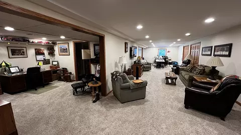 15012 Henry Rd, Morrison, IL 61270 photo 21
