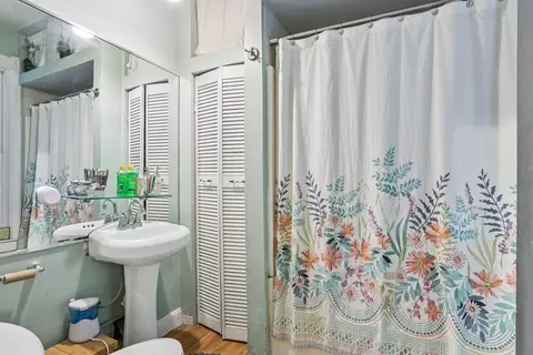 Bath - 330 First St, Batavia, IL 60510 photo 1 of 3