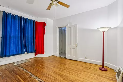 Bedroom - 330 First St, Batavia, IL 60510 photo 5 of 8