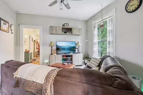Living - 330 First St, Batavia, IL 60510 photo 1 of 6