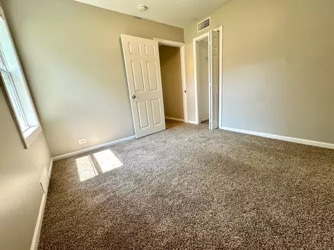 Bedroom - 653 Elgin Ave, Elgin, IL 60120 photo 4 of 6
