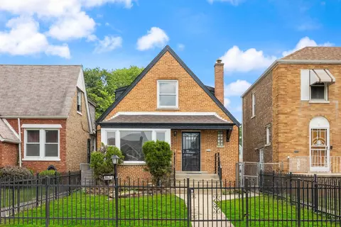 8623 S Prairie Ave, Chicago, IL 60619