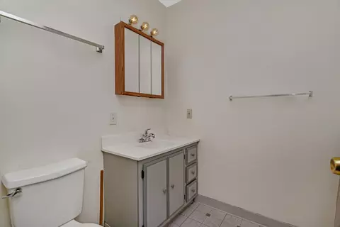 Bath - 304306 E Main St, Ottawa, IL 61350 photo 5 of 5