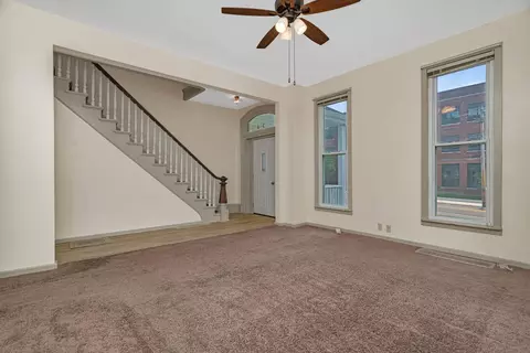 Living - 304306 E Main St, Ottawa, IL 61350 photo 4 of 8