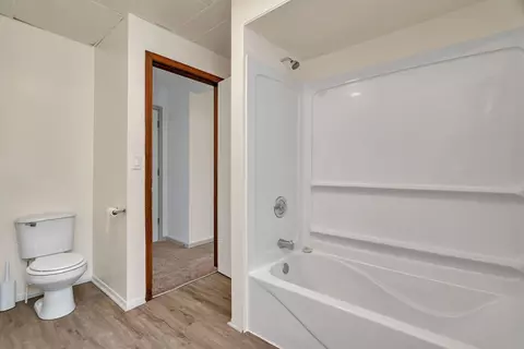 Bath - 304306 E Main St, Ottawa, IL 61350 photo 1 of 5