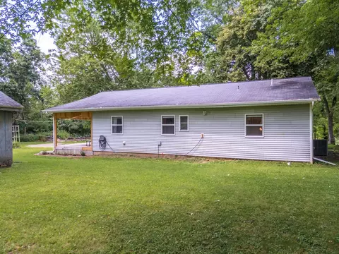 Exterior - 7981 Johnson Ln, Downs, IL 61736 photo 13 of 15