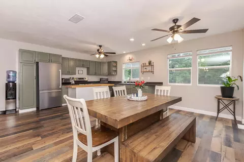 Dining - 7981 Johnson Ln, Downs, IL 61736 photo 2 of 3