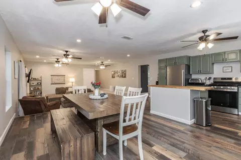 Dining - 7981 Johnson Ln, Downs, IL 61736 photo 3 of 3