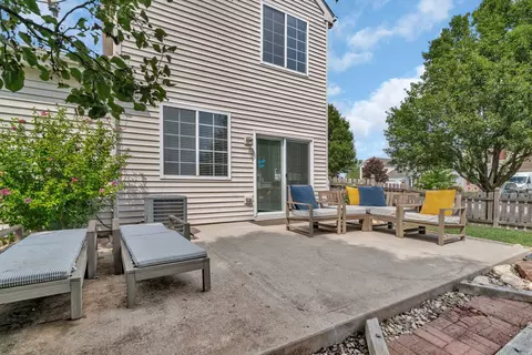 Exterior - 838 Daniel Dr, Minooka, IL 60447 photo 6 of 10
